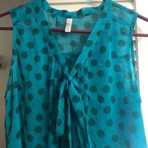 No sleeve see through shirt